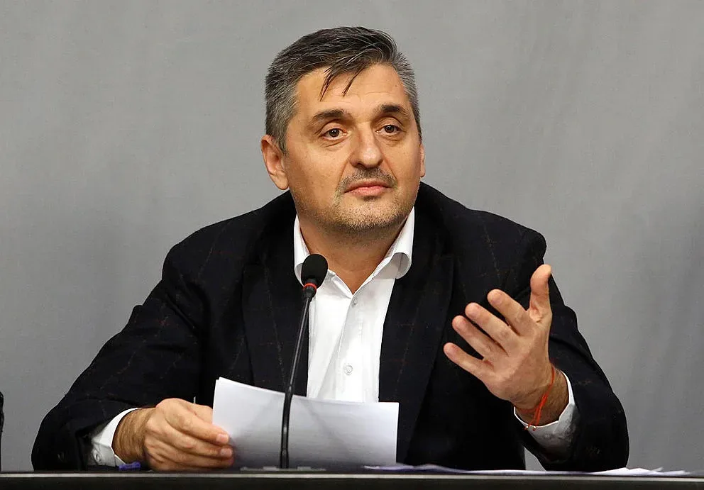 Кирил Добрев с топовен удар! Къде прати Нинова