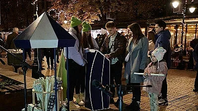 Yettel събужда празничния дух с вълшебна коледна гора с награди в София и Пловдив