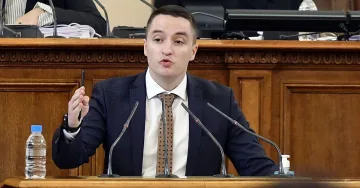 Божанков с първи думи за скандала с "Възраждане". Решението