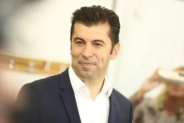 Петков заподозря игра с кворума в подкрепа на кабинет "Габровски"