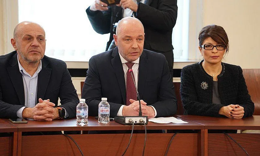 ПП и Възраждане казаха "не" на Габровски, отказват да говорят с него