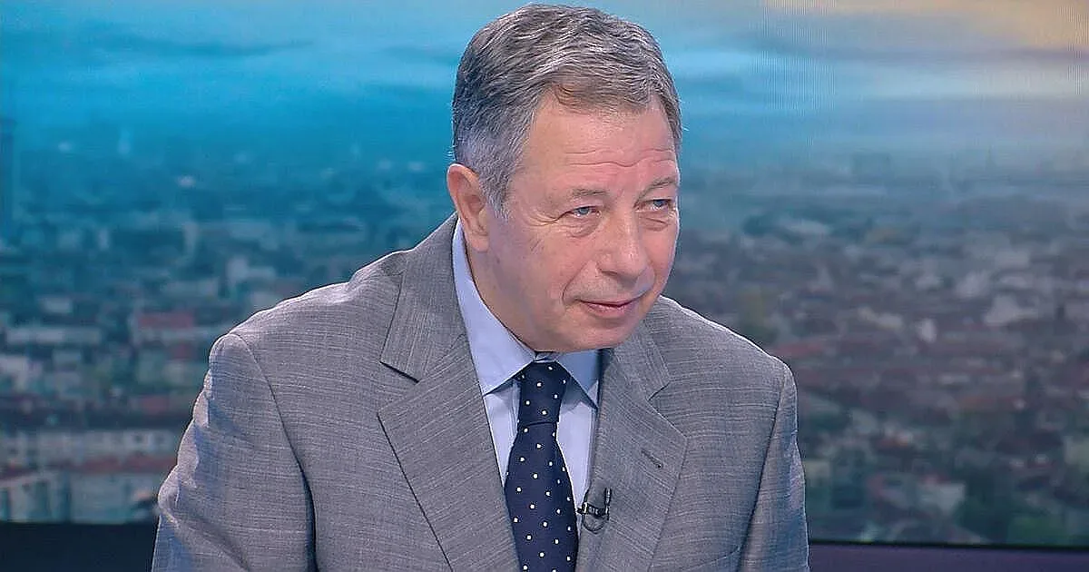 Какво да правим с бежанците на границата? Съветите на експерт