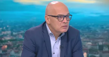 Защо Австрия и Нидерландия ни спряха? Говори експерт