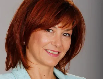 Диана Тонова пита защо улица в „Панчарево“ е широка 1,5 м вместо законните 4 м