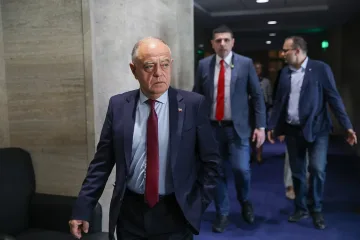 Извънредно решение в страната заради еврото!