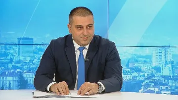 Служебният кабинет се хванал за главата заради Капитан Андреево