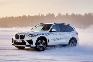 BMW Group започва производство на водородната версия на SUV модела iX5 в малки мащаби