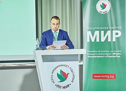 Симеон Славчев: Обединение може да има само около принципи, ценности, политики и идеи