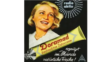 Светещи цигари, лечебен шоколад и еликсири от отрова