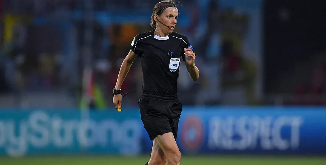 Историческо! Жена ще свири в Катар