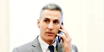 Гюров проговори за отношенията с ГЕРБ. Капаните