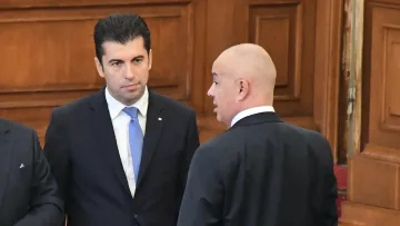 Свиленски отвърна на Петков за кодовете