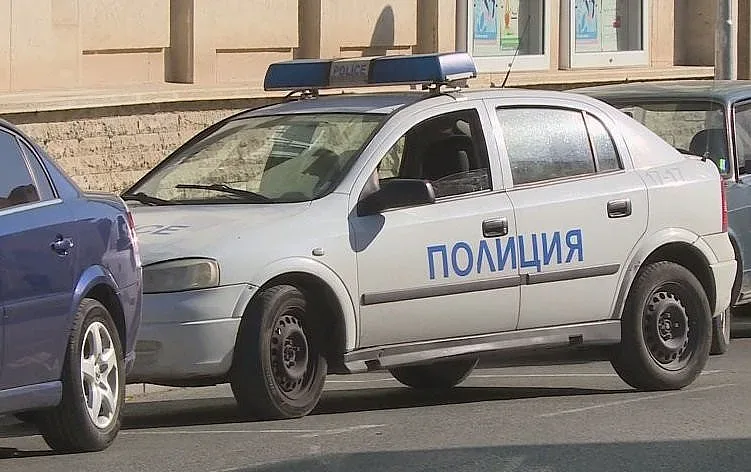 След зрелищна акция МВР иззе над килограм наркотици