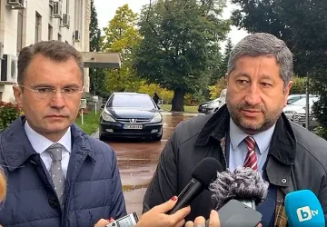 ДБ се цепят? Ето кой иска преговори с ГЕРБ