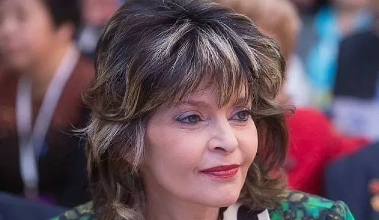 Шаренкова каза защо България трябва да се гордее с кмета на Перник