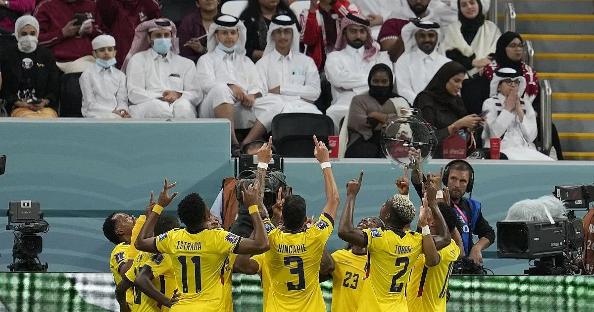 Невиждано! Световното в Катар тръгна с 5 куриоза