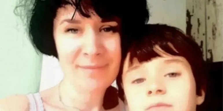 Майката на Сашко проговори. Ето нейната версия