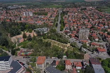 Институциите в Казанлък обсъдиха допълнителни мерки за безопасността по пътищата