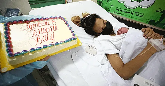 Днес е важен ден за планетата Земя. Роди се бебето Винис