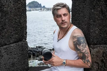 Карамазов омерзен. Не иска да вижда Минеков