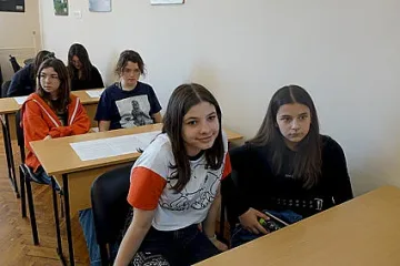 50 седмокласници в Клуб "Млад екскурзовод" учат историята на София