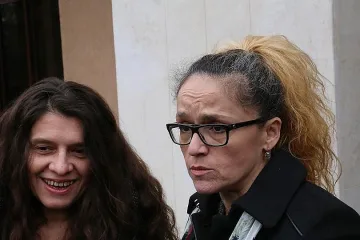 Покаяние! Иванчева и Петрова молят за работа