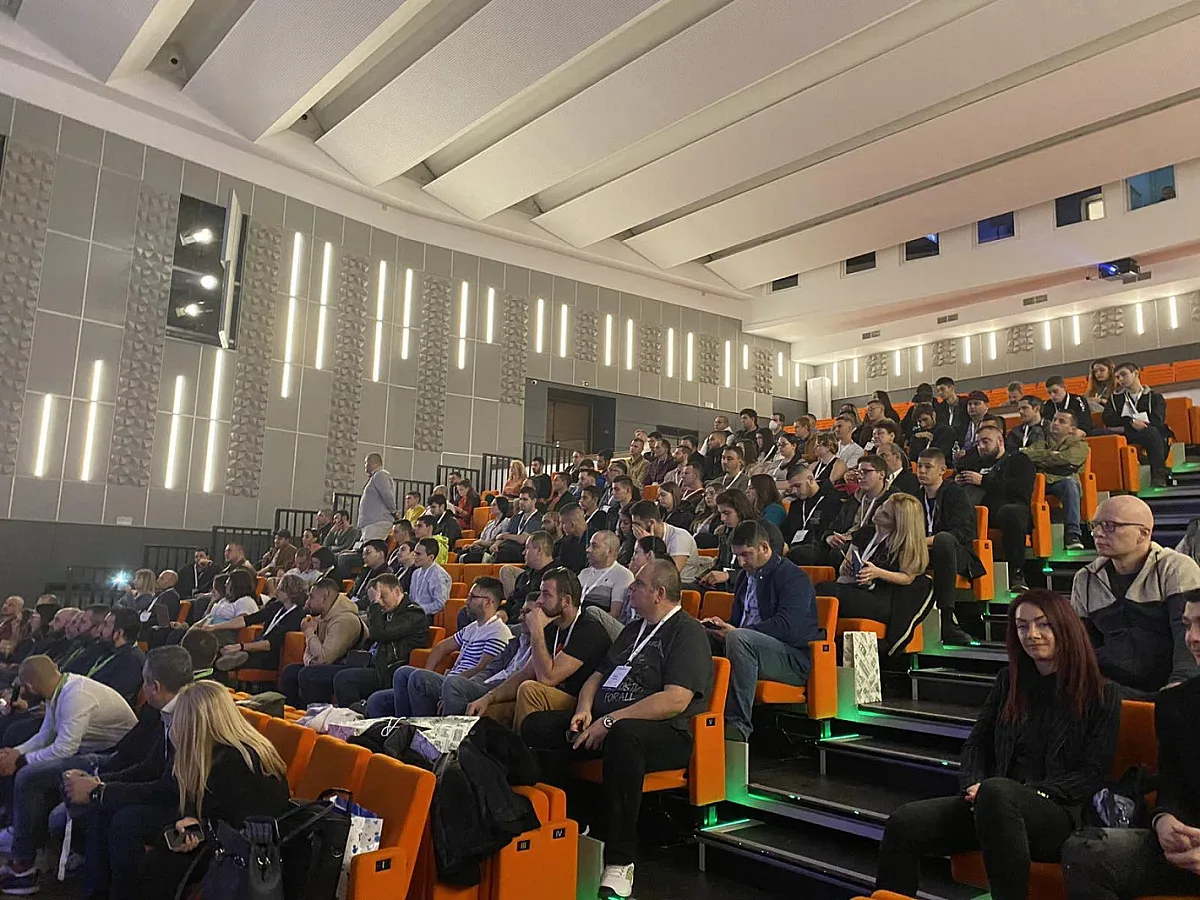 Събитието „ZagoraDev“ събра над 150 души