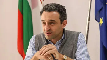 Нов скандал в "Промяната”. Лорер гори за парламента