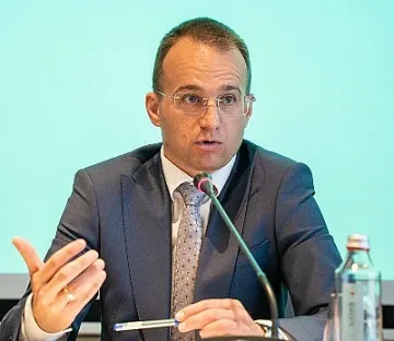 Симеон Славчев се разграничи от "новото" ляво обединение