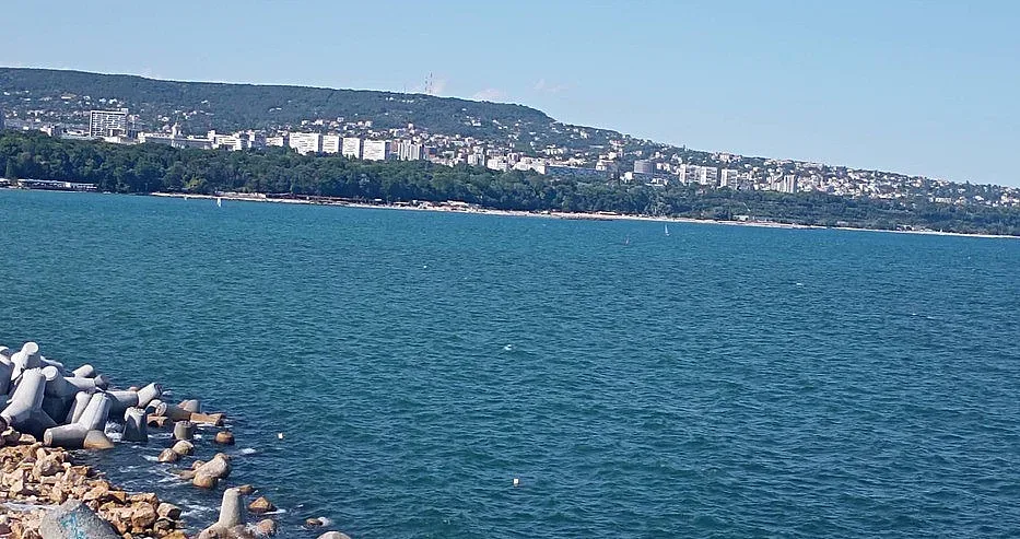 Природата полудя! Какво стана днес във Варна