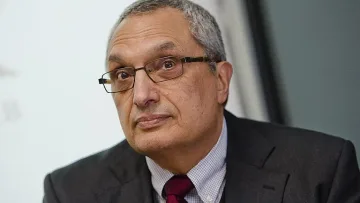 Костов срази Радев! Разкри кой има интерес от референдума