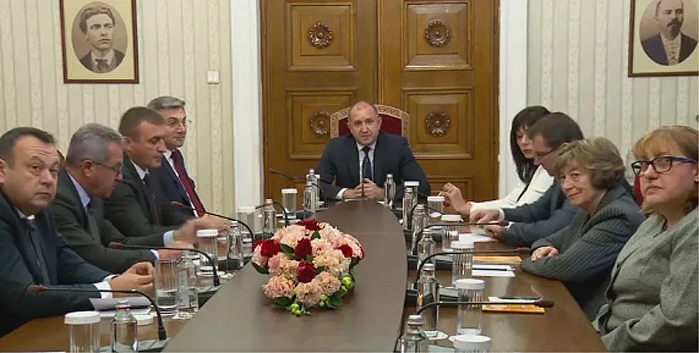 ДПС проговори за кабинета. Чий мандат ще подкрепи?