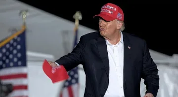 Тръмп пощуря, предизвика буря в помощ на републиканците