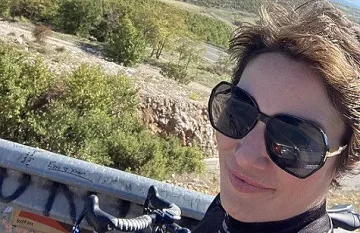 Водеща в БНТ се бори за рекорд край Охридското езеро