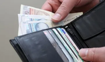 Колко повече пари са нужни, за да вържем двата края