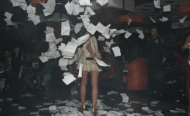 Полиция в най-известните чалготеки! Какво търсят