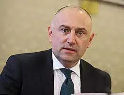 Голям шамар от Любомир Каримански за Слави