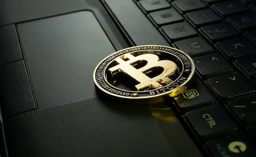 Крипто борсата Kraken ще замрази сметките на руски клиенти