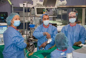 Специалистите по акушерство и гинекология в ,Сърце и Мозък’ с иновативна оперативна техника