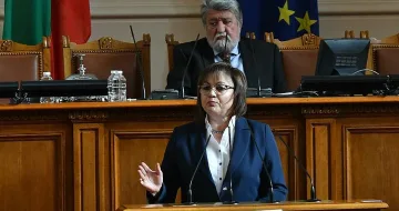 Нинова е на фронта! Посочи голямото зло за България