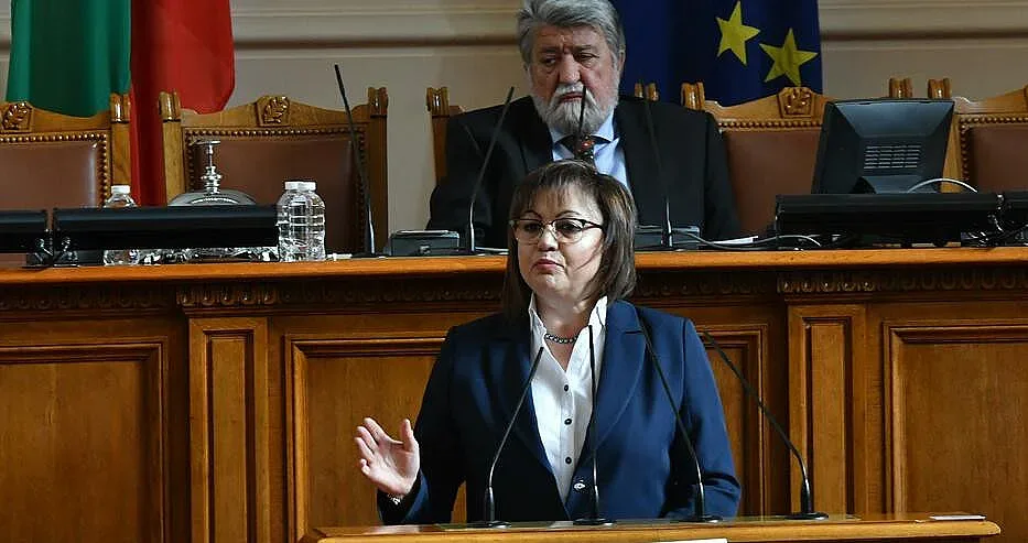 Нинова е на фронта! Посочи голямото зло за България