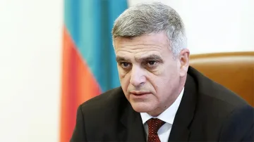 Янев каза какво ще прави, ако третият мандат отиде при него