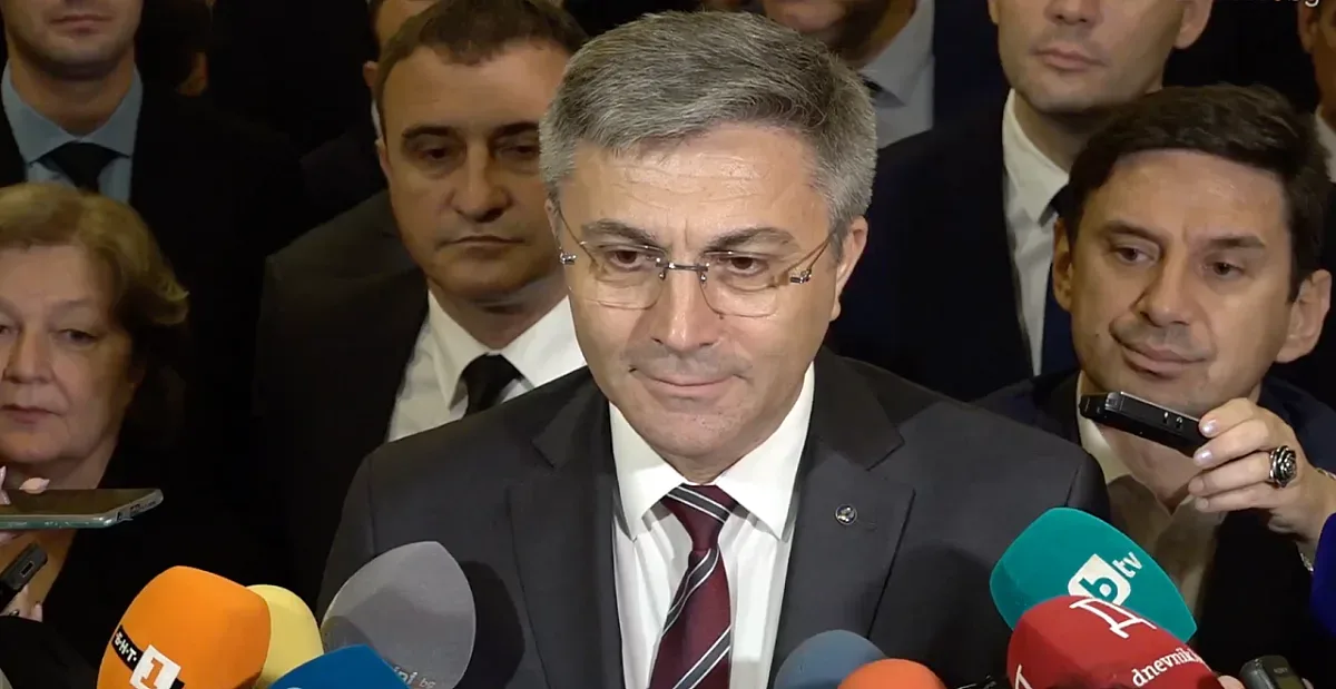 Мустафа Карадайъ със загадъчно изказване на председателя на НС