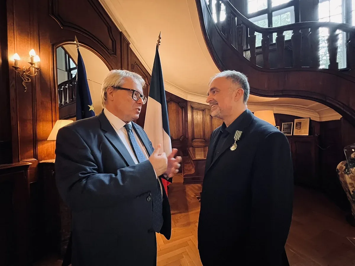 Маестро Найден Тодоров с високо френско отличие