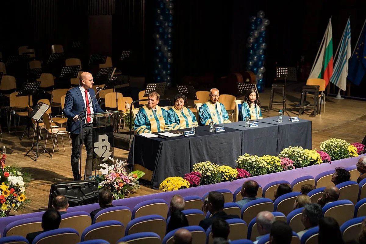 Технически университет – Варна празнува своята 60-годишнина