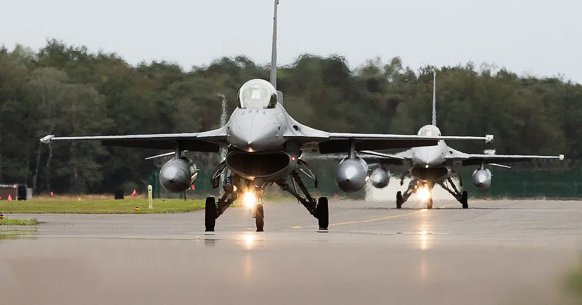 НАТО бърка в раната, вади своя ядрена карта