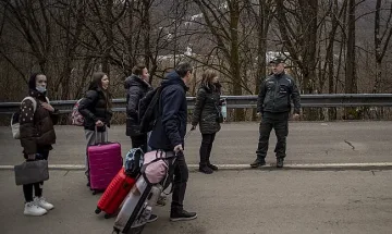 Хотелите в паника. Украинците идват, парите ги няма
