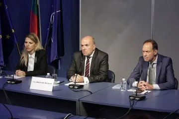 Външно проговори за Митрофанова. Ответен удар!