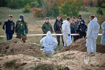Покъртителни находки в Украйна, властите разследват за жестокости