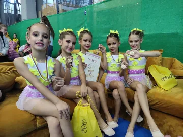 Златни медали за клуб по художествена гимнастика „Импала“